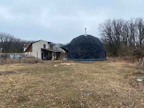 дом по адресу Середня