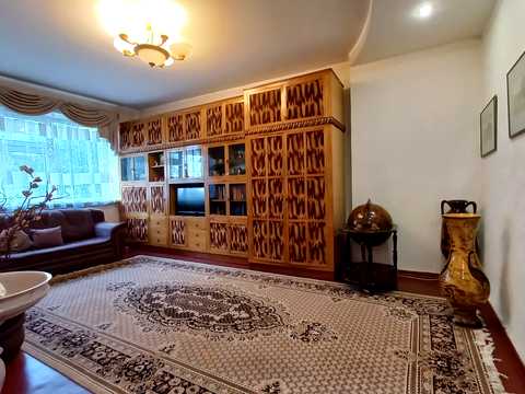 квартира по адресу Независимой Украины ул. (40 лет Советской Украины), 333