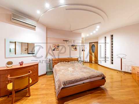 квартира за адресою Олександра Кониського вул., 45