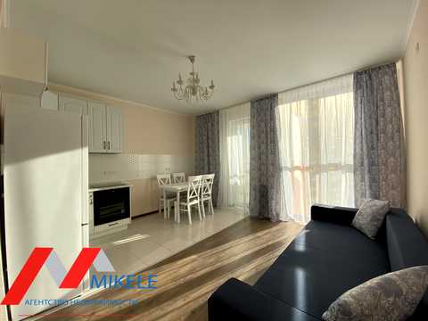 квартира за адресою Сім'ї Кульженків вул. (Петра Дегтяренка), 37