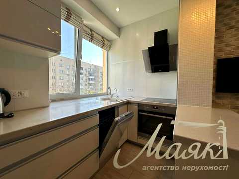 квартира по адресу Предславинская ул., 36/38