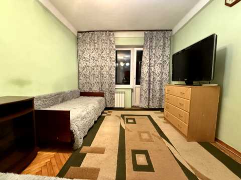 квартира за адресою Ірини Бекешкіної вул. (Генерала Карбишева), 10