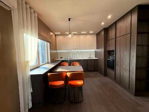квартира за адресою Літературна вул., 10-Б