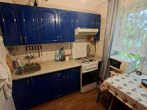 квартира за адресою Героїв полку "Азов" вул. (Маршала Малиновського), 28-Б