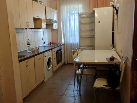 квартира за адресою Перемоги просп., 46