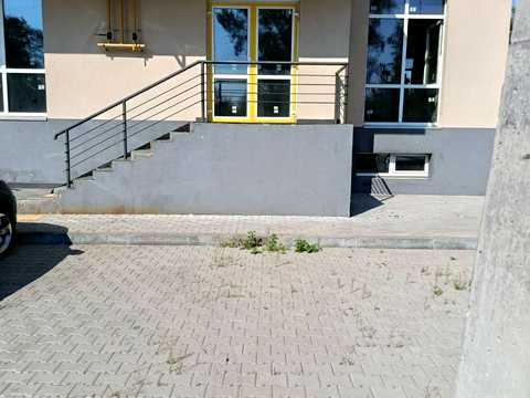 комерційна за адресою Шолуденка вул., 24к5