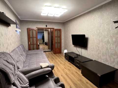 квартира за адресою Краснова вул., 11