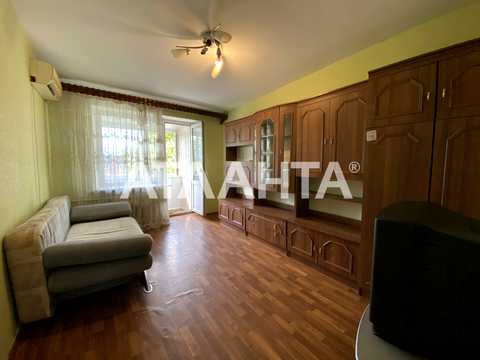 квартира за адресою Космонавтів вул., 11в