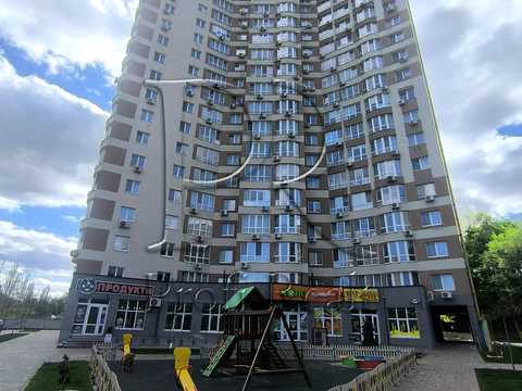 квартира за адресою Новопольова вул., 2