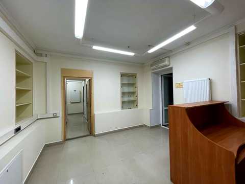комерційна за адресою Базарна вул., 89