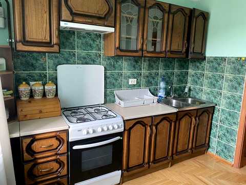 квартира за адресою Дмитра Яворницького вул. (), 8