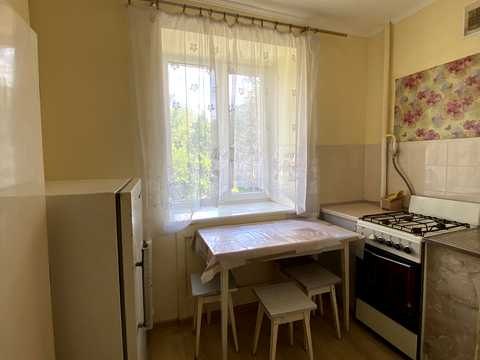 квартира за адресою Петлюри, 25