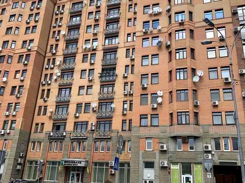 квартира по адресу Панаса Мирного ул., 12