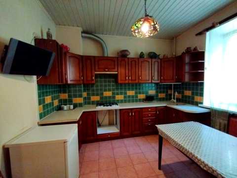 квартира по адресу Небесной Сотни ул., 38