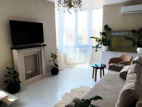 квартира за адресою Абрикосова, 3б