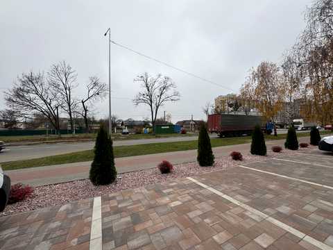 коммерческая по адресу Свято-Покровская ул. (Ленина), (Будинок)