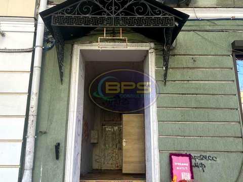 комерційна за адресою Троїцька вул., 39
