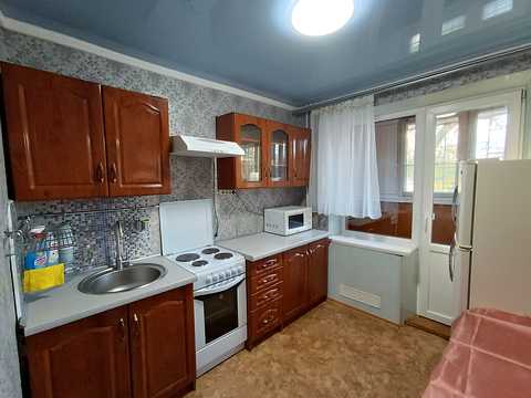 квартира по адресу Тополиная ул., 18