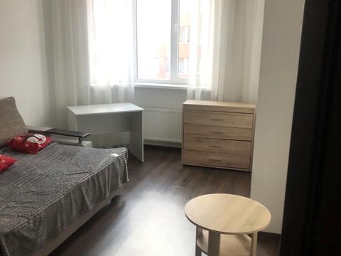 квартира за адресою Амосова, 61