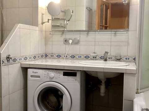 квартира за адресою Панаса Мирного вул., 11