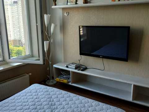 квартира за адресою Ованеса Туманяна вул., 3