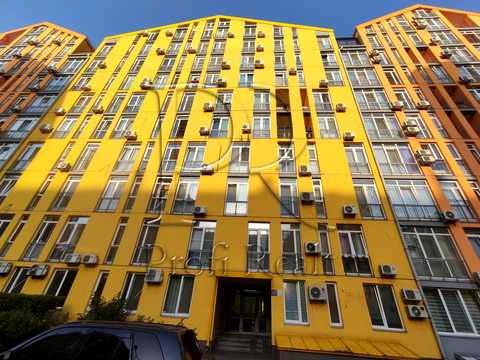 квартира за адресою Регенераторна вул., 4