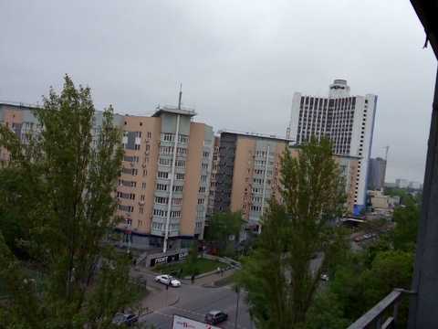 квартира за адресою Раїси Окіпної вул., 9