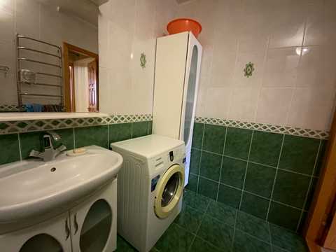 квартира за адресою Драгоманова вул., 15-А