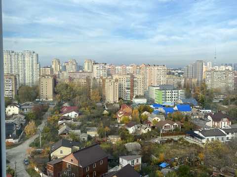 квартира за адресою Августина Волошина вул. (Ярослава Галана), 2-А