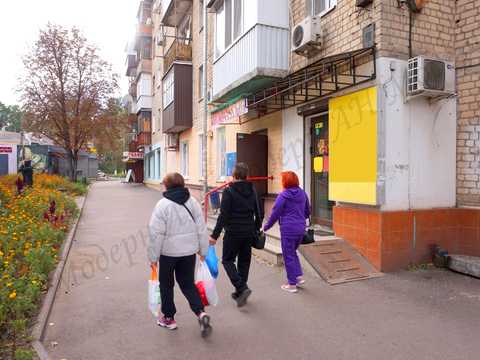 комерційна за адресою Китаєнка вул., 10