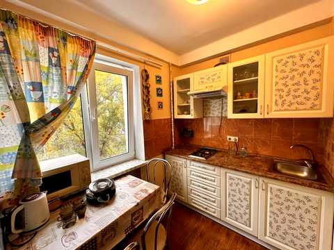 квартира за адресою Велика Васильківська вул. (Червоноармійська), 131