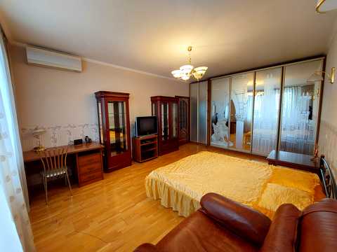 квартира за адресою Олени Пчілки вул., 3-А