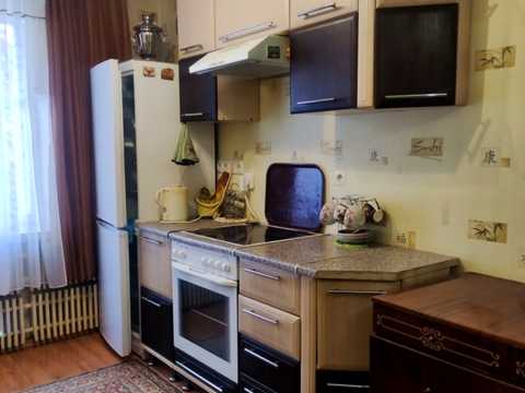 квартира по адресу Охтирська, 19