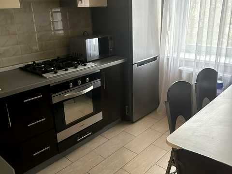 квартира за адресою Любарська вул., 4