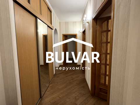 квартира за адресою Незалежності просп. (Правди), 7 (п1-п9)