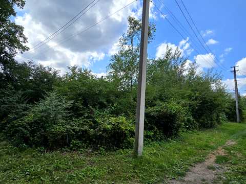 участок по адресу Пролісна