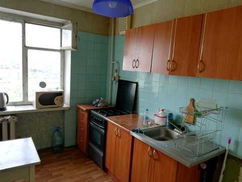квартира за адресою Феодосійська вул., 4