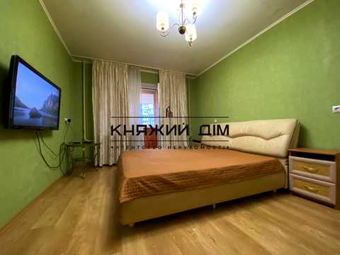 квартира по адресу Драгоманова ул., 1-Г
