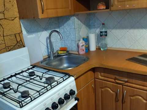 квартира по адресу Гвардейцев-Широнинцев ул., 22