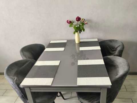 квартира за адресою Михайла Лушпи просп. (Космонавтів), 5 к27