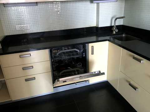 квартира за адресою Середньофонтанська вул., 19б