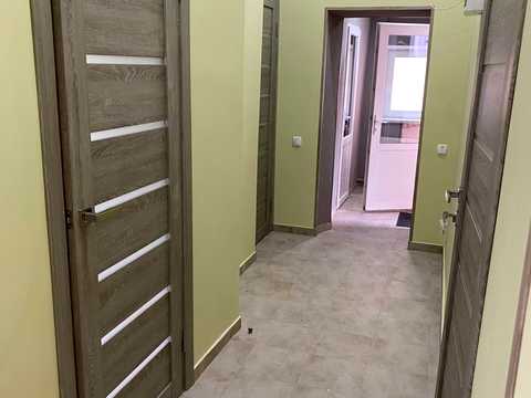 комерційна за адресою Архітектора Паученка вул. (Леніна), 60