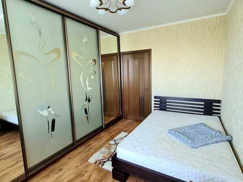 квартира за адресою Академіка Глушкова просп., 39