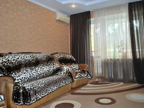 квартира за адресою житловий масив Тополя-3 вул., 1