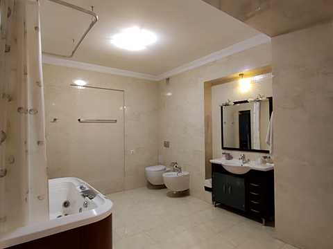 квартира по адресу Круглоуниверситетская ул., 3-5