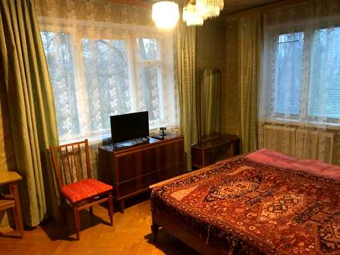 квартира по адресу Салютная ул., 10
