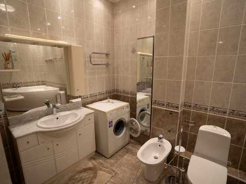 квартира за адресою Дмитрівська вул., 13-А