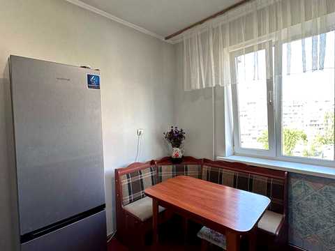 квартира за адресою Петра Григоренка просп., 21