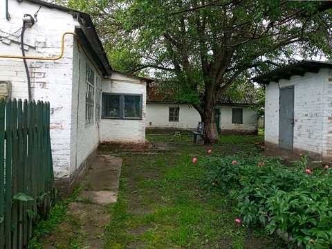 будинок за адресою Центральная, 1