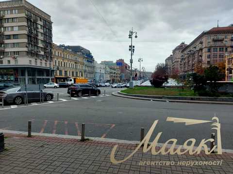 коммерческая по адресу Большая Васильковская ул. (Красноармейская), 2